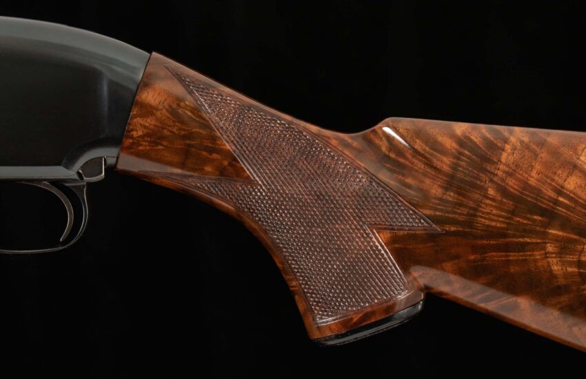 Winchester Model 12, 20 Gauge - 99%, STUNNING WOOD