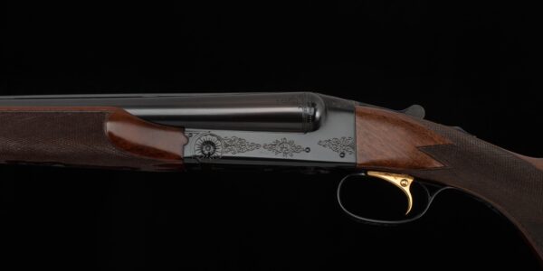 Winchester Model 21 Custom Grade 12 gauge - FLATSIDE, ENGRAVED, BEAVERTAIL