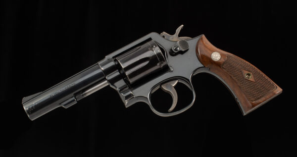Smith & Wesson Model 13-2 .357MAG - 1979, MIRROR BORE, 3 SCREW