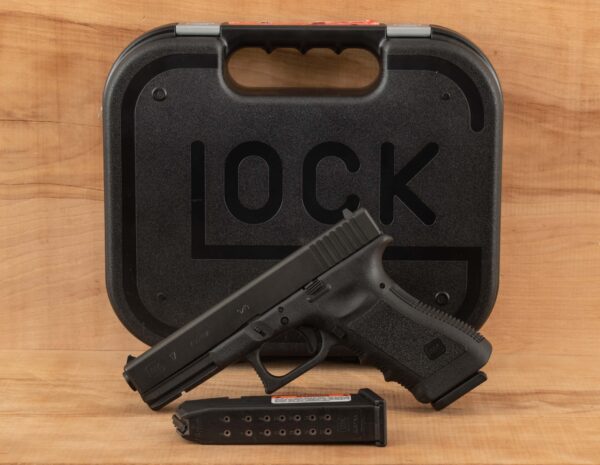 Glock 17 Gen 3 9mm - 2006, UNFIRED, 99%+, CASED, 2 MAGS, ACCESSORIES