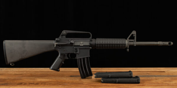 Bushmaster XM15-E2S 5.56mm - c1994, “SHORTY AK”, 3 MAGS, FIXED CARRY HANDLE