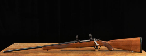 Ruger M77 Mk II 7mm REM MAG - 1992, LEFT-HANDED, 24", RUGER RINGS