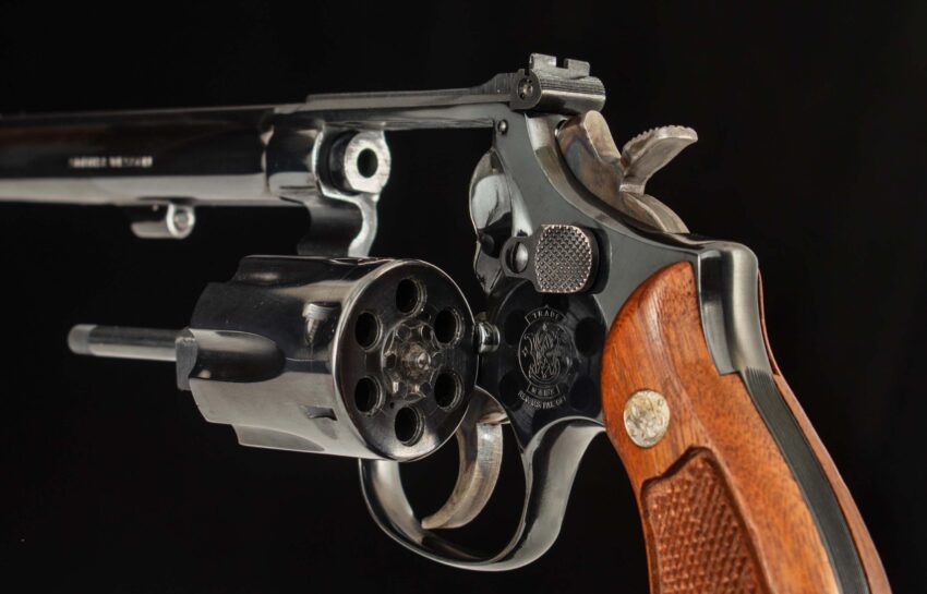 Smith & Wesson 48-4, .22LR - 1987, TWO CYLINDERS