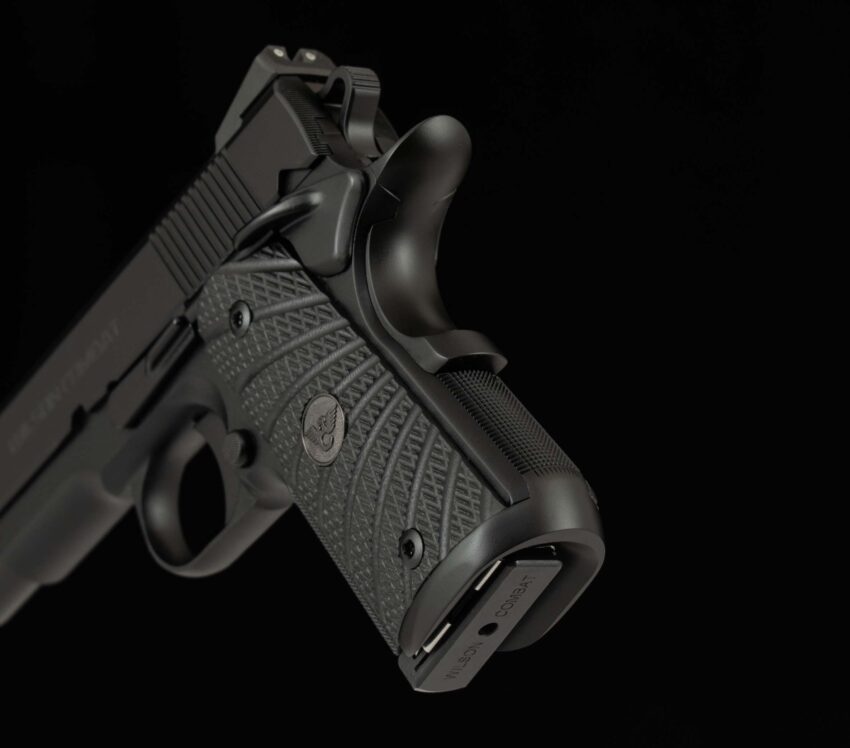 Wilson Combat Sentinel XL .38SPR -VFI SERIES, BLK EDITION