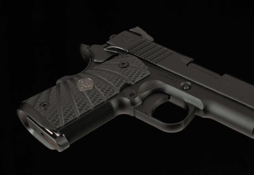 Wilson Combat Sentinel XL .38SPR -VFI SERIES, BLK EDITION