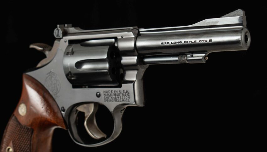 Smith & Wesson Model 18, .22LR - 1958, 98%, MIRROR BORE, 4” BARREL