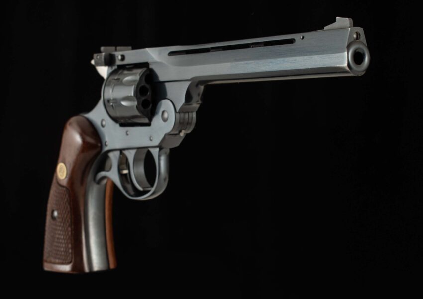 Harrington & Richardson Model 999 Sportsman .22LR, 99%