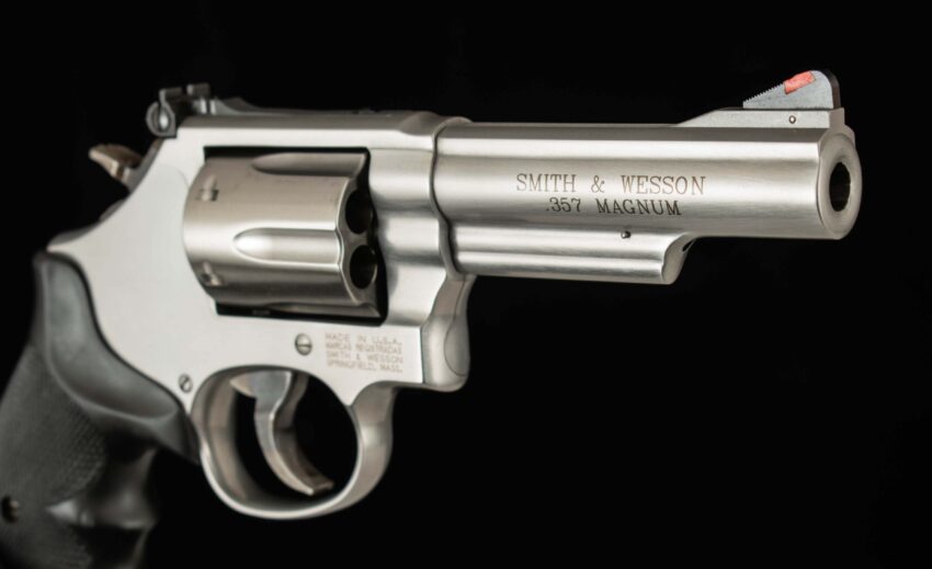 Smith & Wesson Model 66-6, .357MAG - 2002, 99%+, FACTORY CASE, 4” BARREL