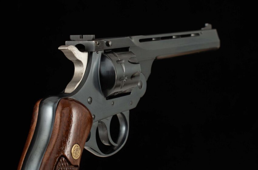 Harrington & Richardson Model 999 Sportsman .22LR, 99%