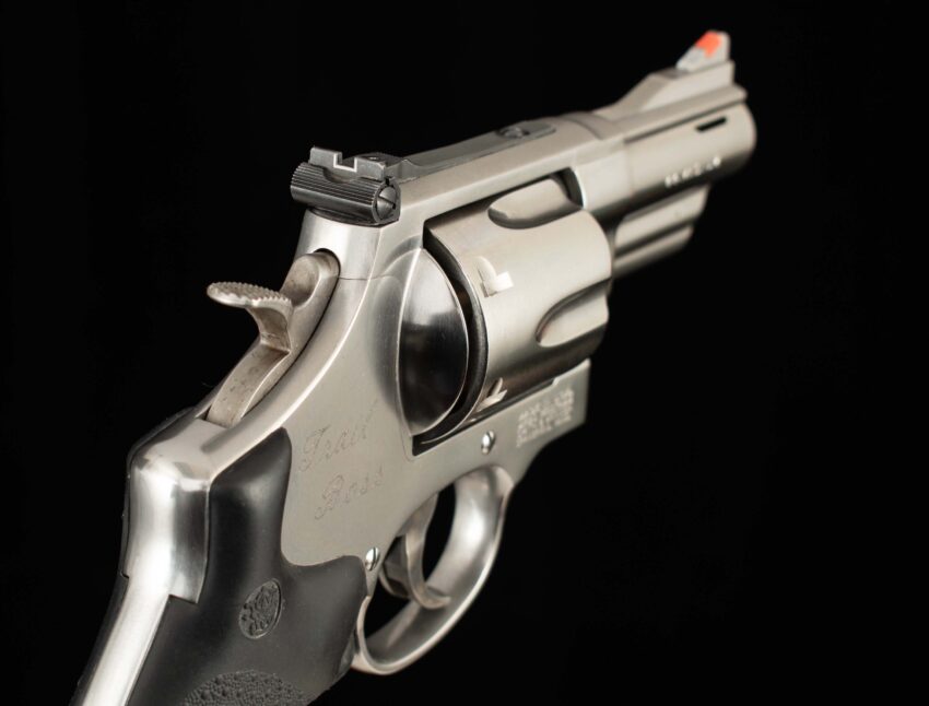Smith & Wesson Model 629 RSR Trail Boss .44MAG – 99%, PORTED, CASE