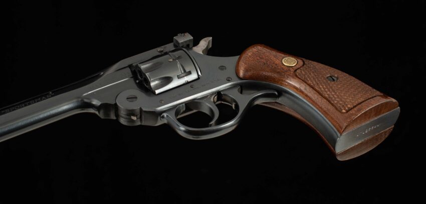 Harrington & Richardson Model 999 Sportsman .22LR, 99%