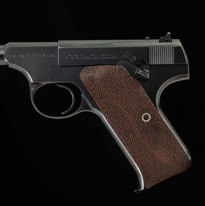COLT WOODSMAN - .22LR, 1941, 99% FACTORY BLUE