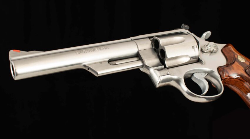 Smith & Wesson Model 629-1 .44 Magnum – 1983, STAINLESS STEEL