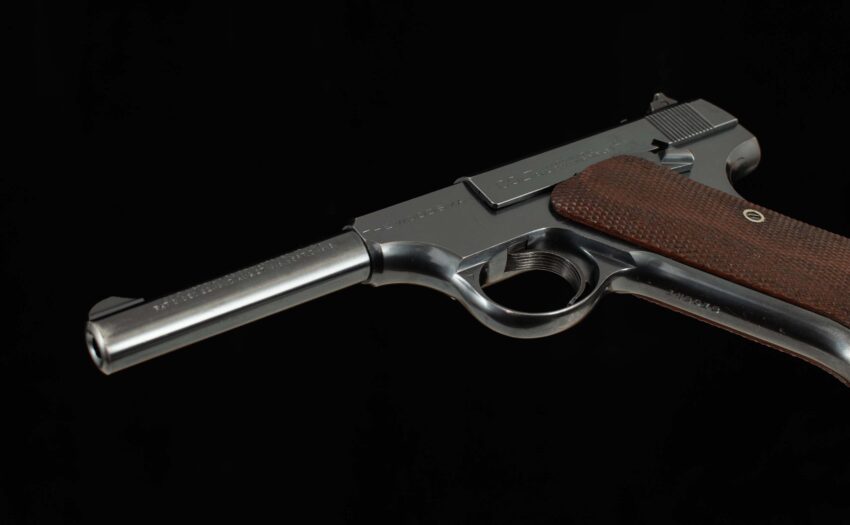 COLT WOODSMAN - .22LR, 1941, 99% FACTORY BLUE