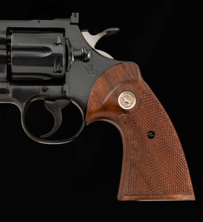 Colt Officers Model Match .22 MAGNUM - 99%, BOX, TEST TARGET, MIRROR BORE
