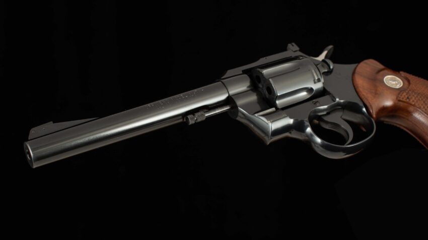 Colt Officers Model Match .22 MAGNUM - 99%, BOX, TEST TARGET, MIRROR BORE