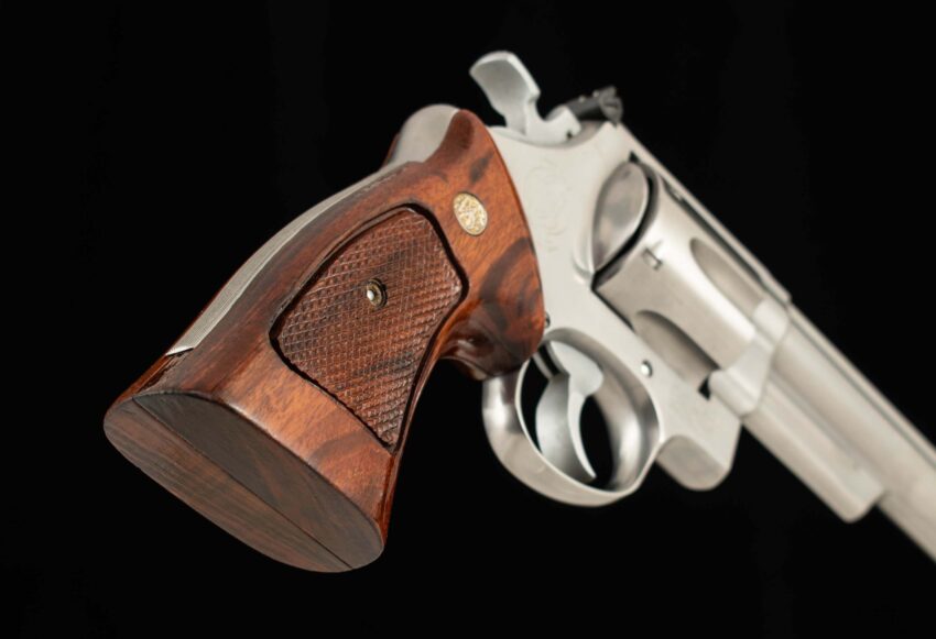 Smith & Wesson Model 629-1 .44 Magnum – 1983, STAINLESS STEEL