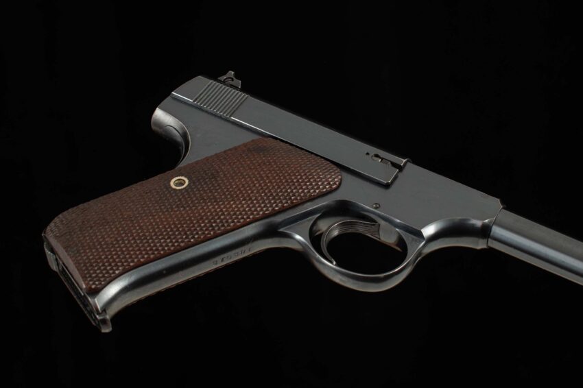 COLT WOODSMAN - .22LR, 1941, 99% FACTORY BLUE