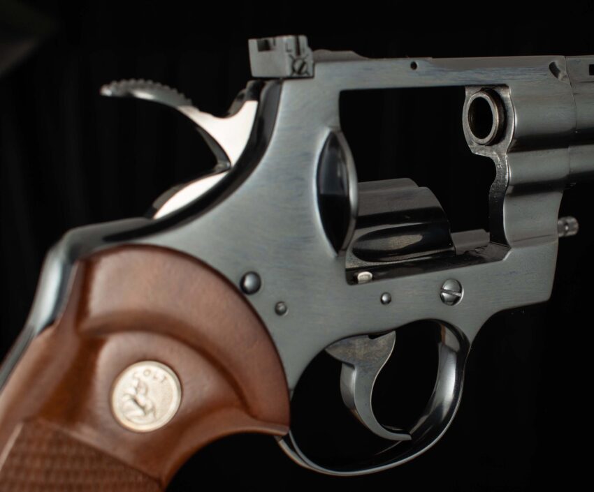Colt Python .357MAG - 1976, 99%, MIRROR BORE, HARDCASE