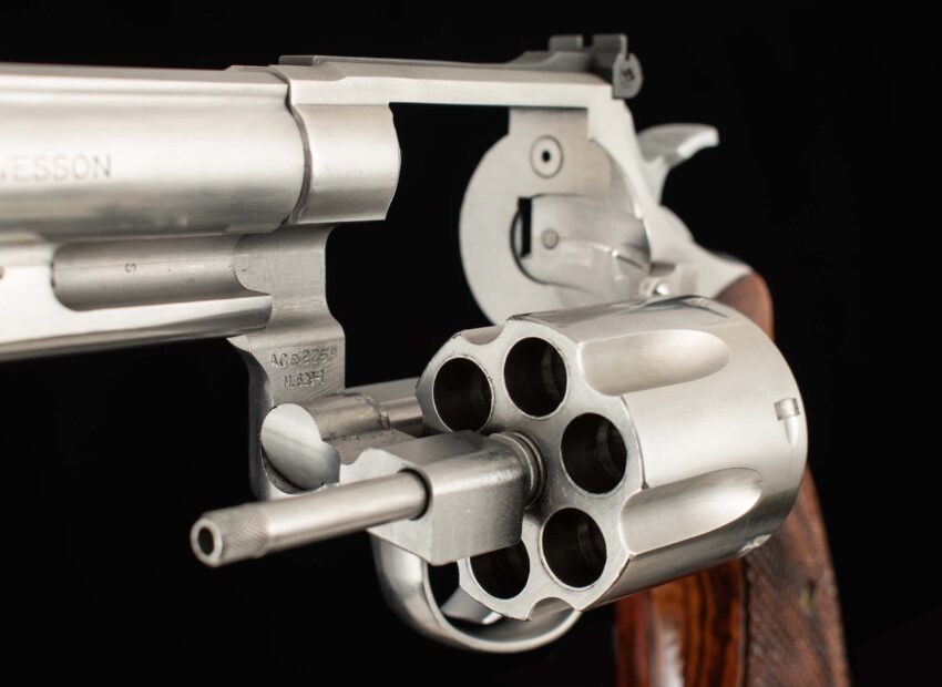 Smith & Wesson Model 629-1 .44 Magnum – 1983, STAINLESS STEEL