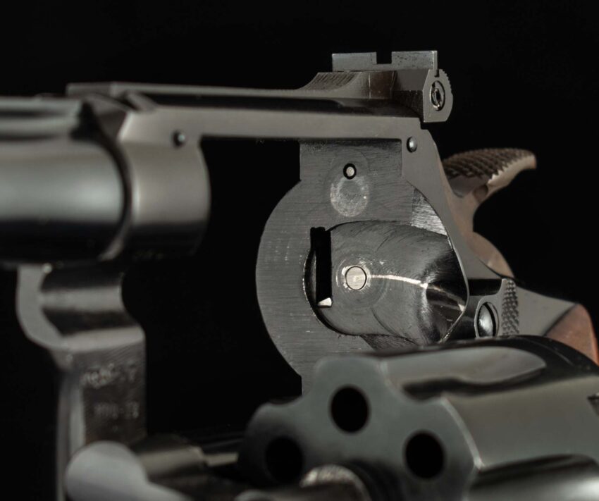 Smith & Wesson Model 18, .22LR - 1958, 98%, MIRROR BORE, 4” BARREL