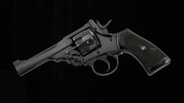 Webley Mk VI .455 - c1915, PROFESSIONALLY RESTORED, HOLSTER