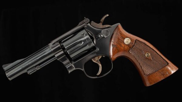 Smith & Wesson Model 18, .22LR - 1958, 98%, MIRROR BORE, 4” BARREL