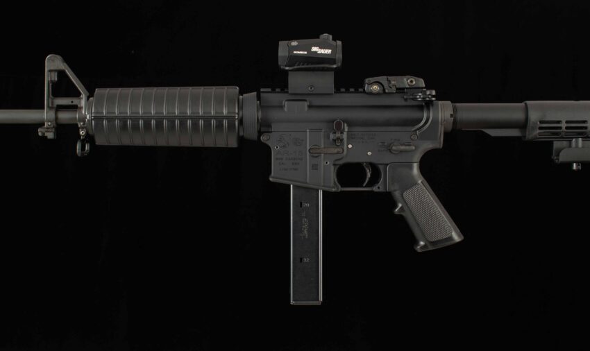 Colt AR 15 9mm – SIG ROMEO 5, TWO MAGS, BOX, A HANDY CARBINE