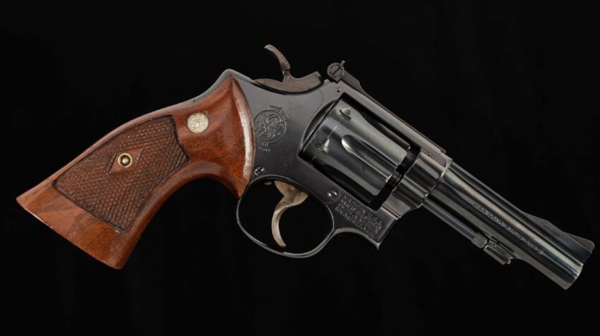 Smith & Wesson Model 18, .22LR - 1958, 98%, MIRROR BORE, 4” BARREL
