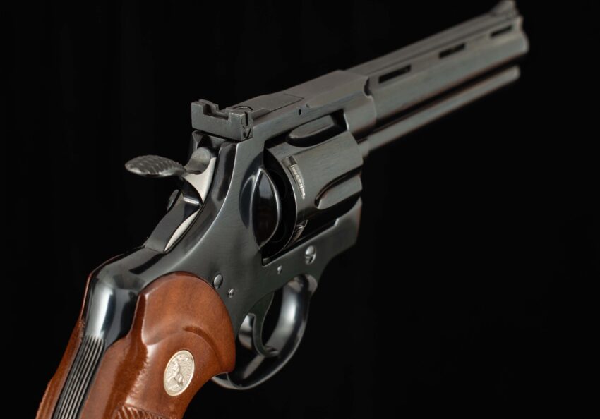 Colt Python .357MAG - 1976, 99%, MIRROR BORE, HARDCASE